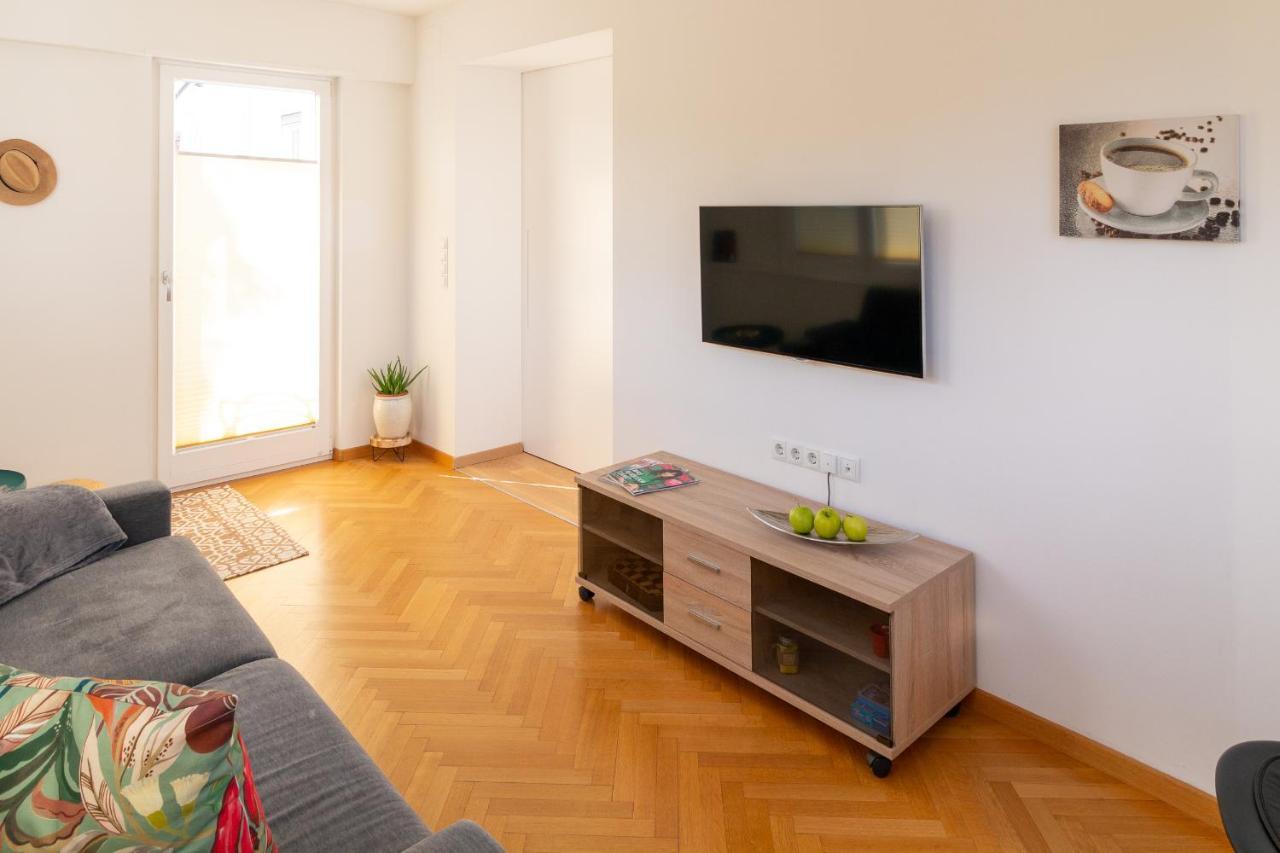 Apartment Haus Lang Algund Exterior foto