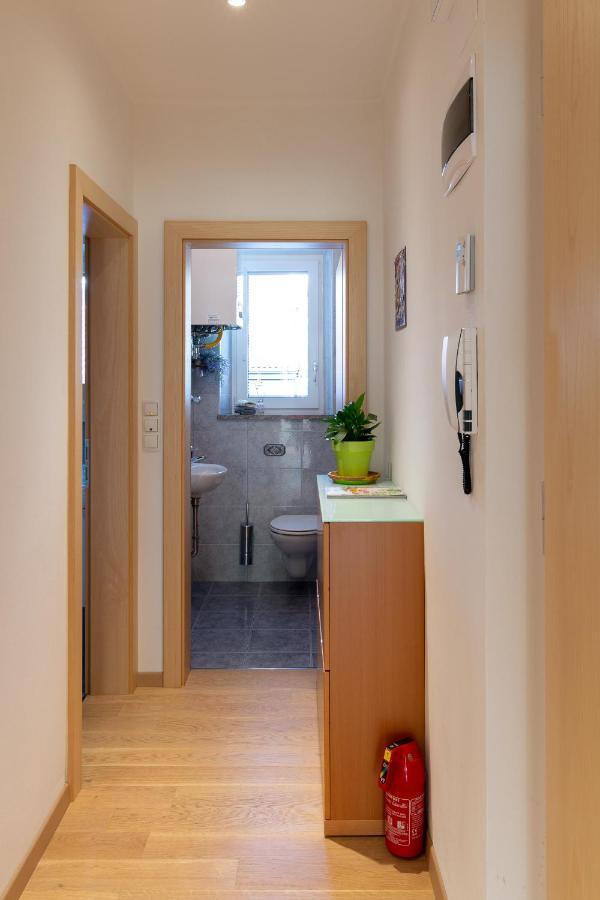 Apartment Haus Lang Algund Exterior foto