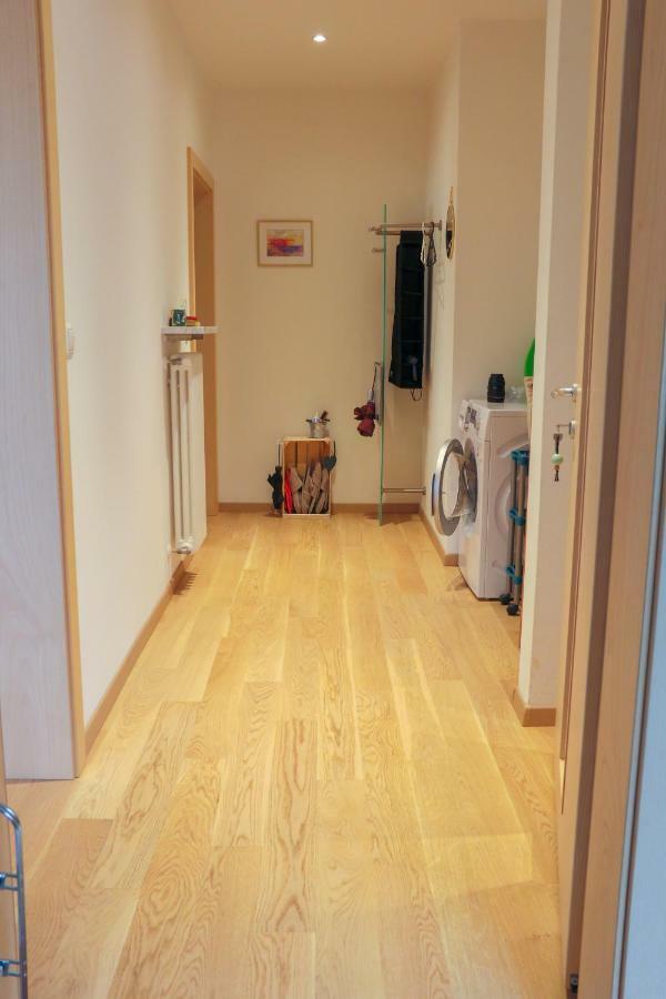 Apartment Haus Lang Algund Exterior foto
